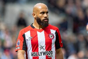 前教练：姆贝莫能够在各个位置踢球 他会是库尼亚的锋线好搭档