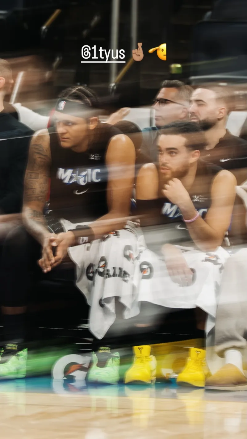 祝未来好运！班凯罗Ins晒合影向泰厄斯-琼斯告别